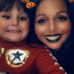 Meet your Posher, Denise